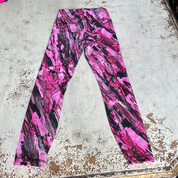 Lululemon Leggings - Picture 2 of 5